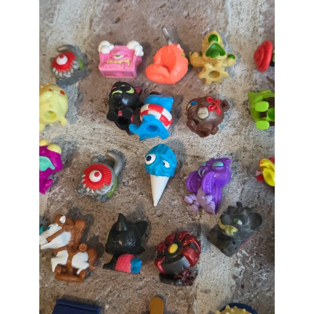 Flush Force Spin Master Series Rubber Figures 36 Pc Lot